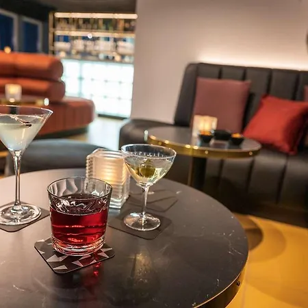Mercure Amsterdam North Station 